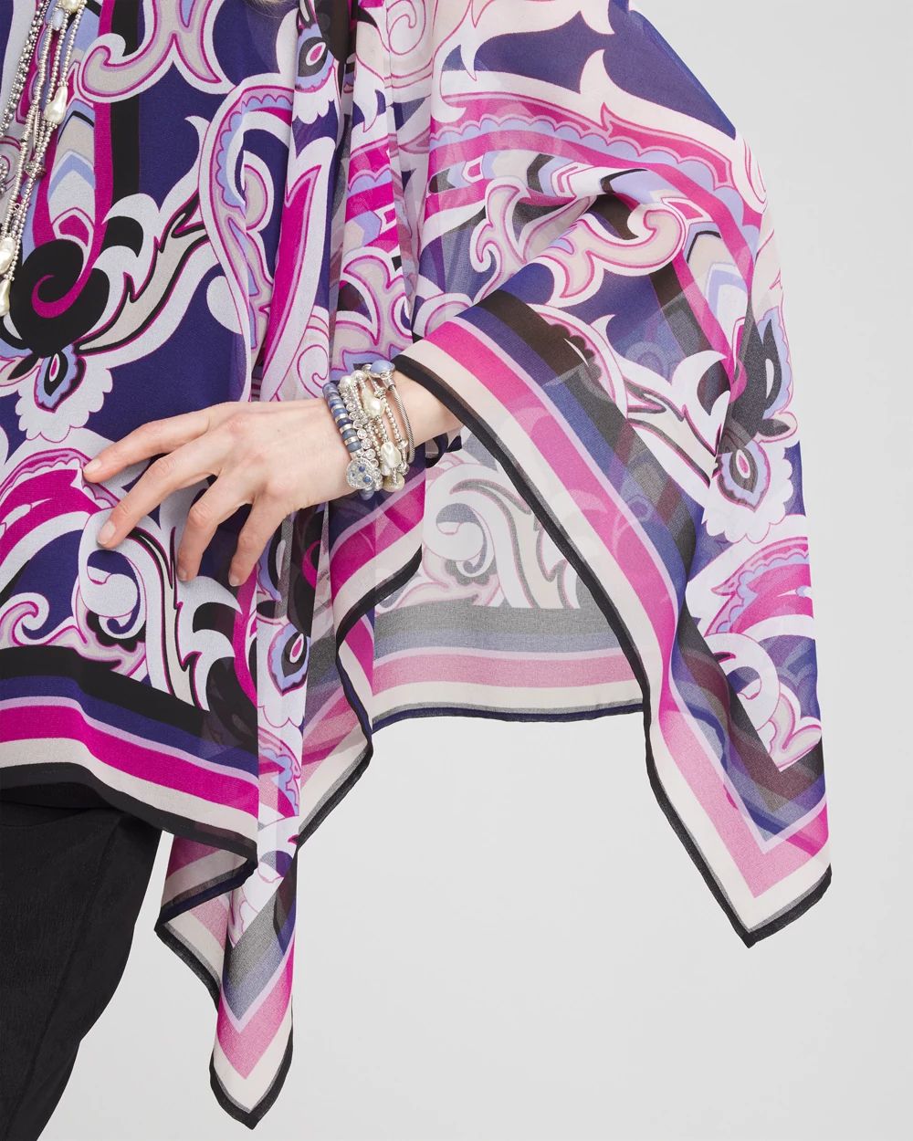 今だけの限定セール Paisley Travelers™ Chiffon Chico's | Top Layered タレントカード
